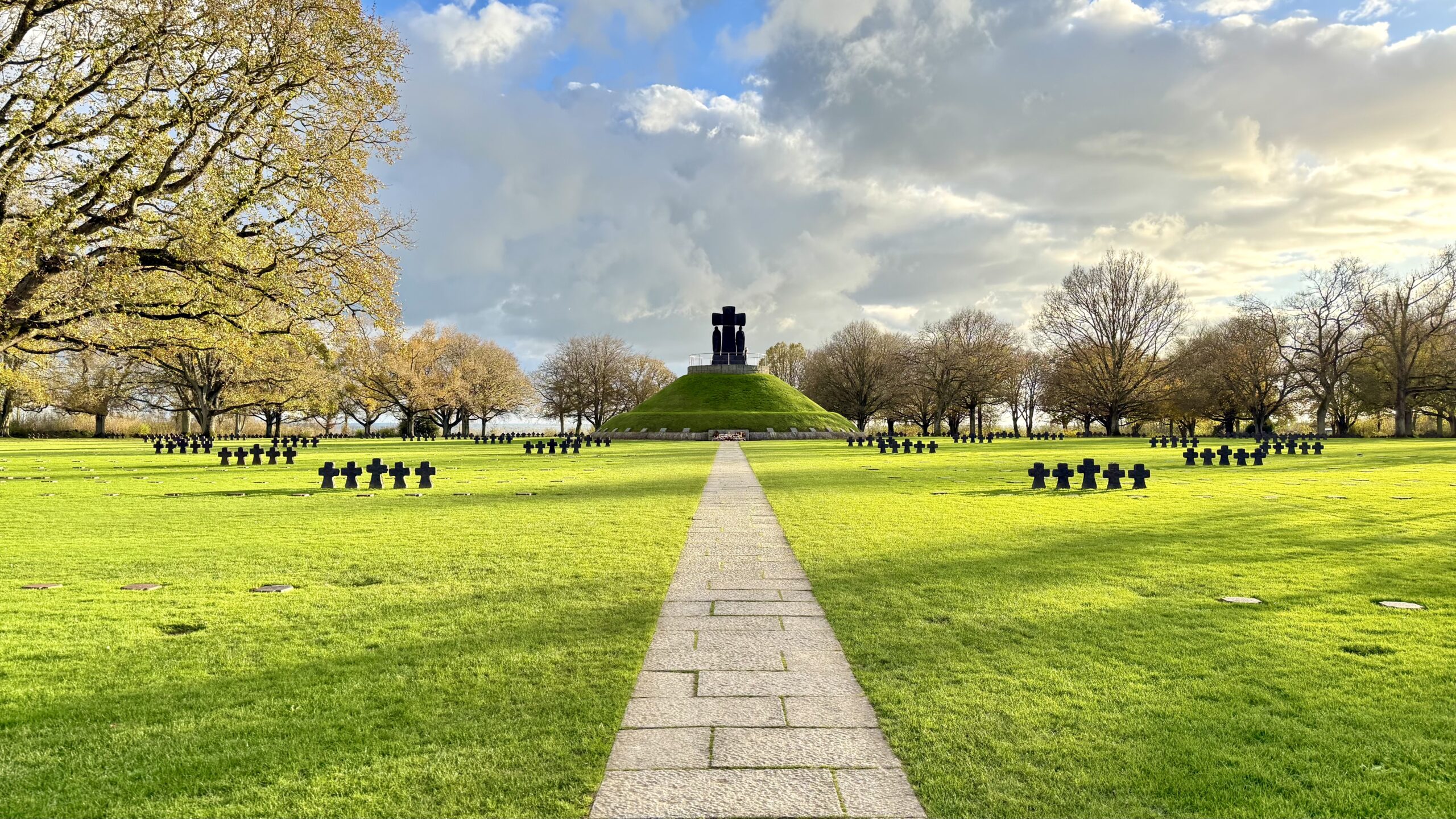 Cimetière allemand de la Cambe
